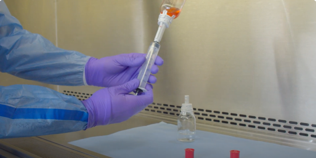 Reconstituting Lyophilized Powder Using a Diluent Vial CSTD