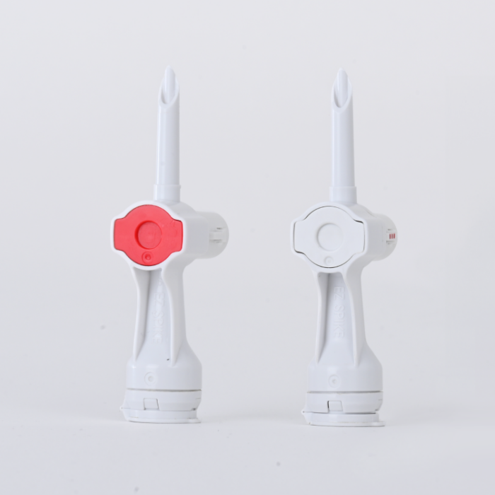 2 spike adaptors CSTD